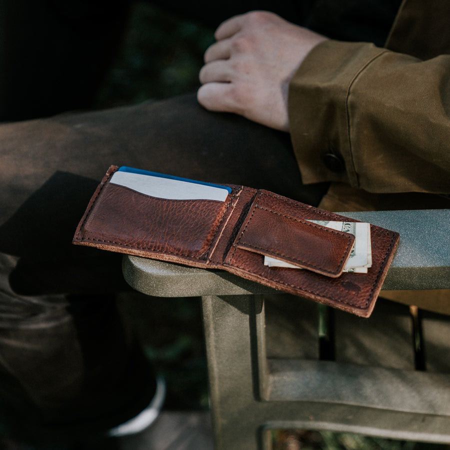 Dakota Leather Bifold - Metal Money Clip Wallet | Chestnut Brown